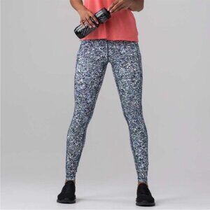 Lululemon Speed Tight V SeaWheeze Tofino Shells